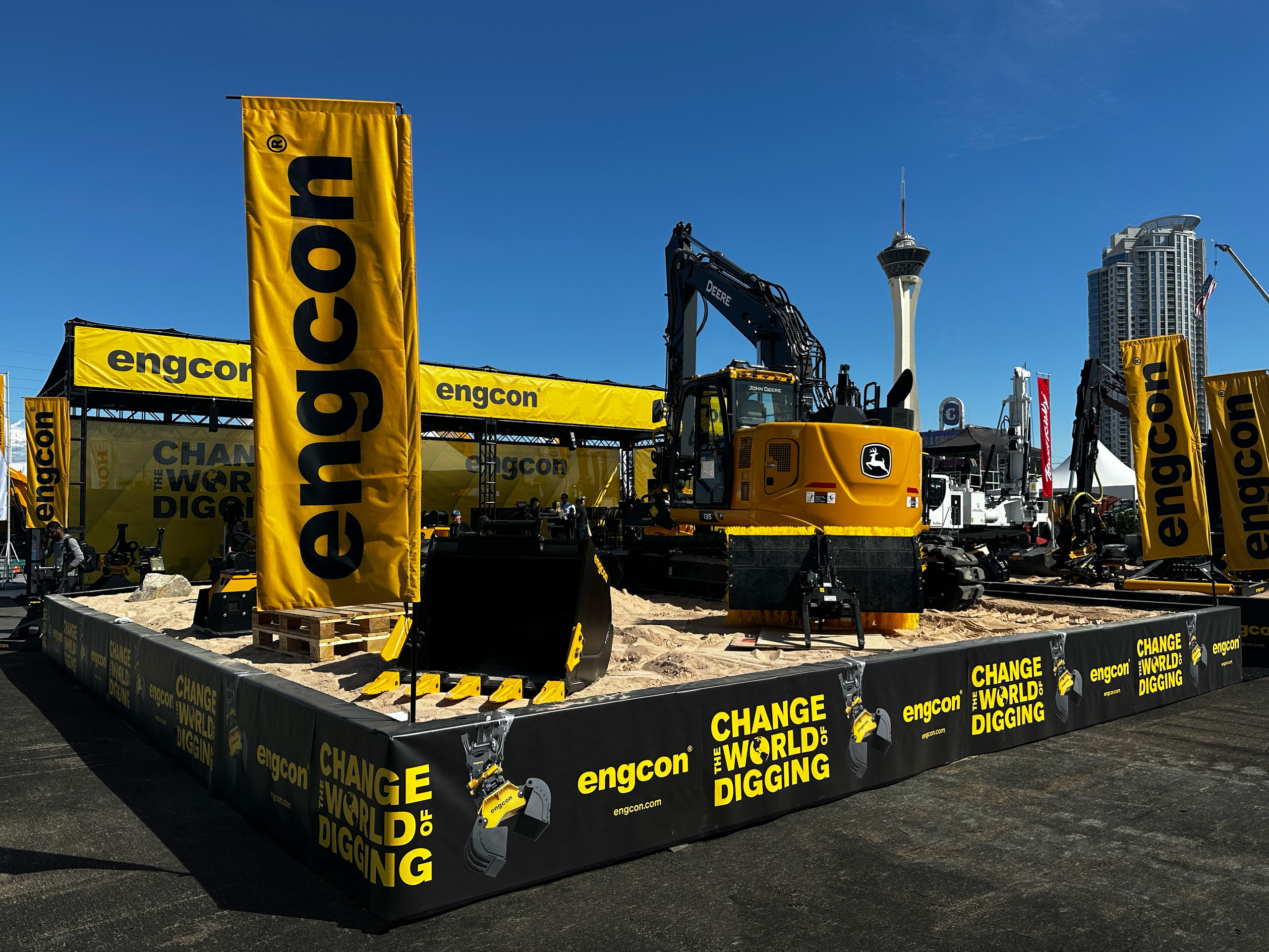 Great interest in engcon’s products in Las Vegas